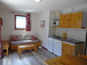 Appartement cozy 6 pers., 50m écoles ski, WIFI, parking, balcon - FR-1-561-18